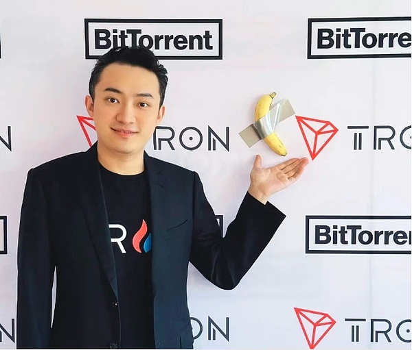 当Uniswap创始人亲手掐灭自己的Meme币：一场荒诞与深思并存的加密狂欢