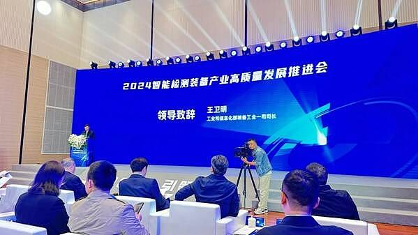 币圈寒冬将至？比特币失守关键支撑位，市场警报拉响