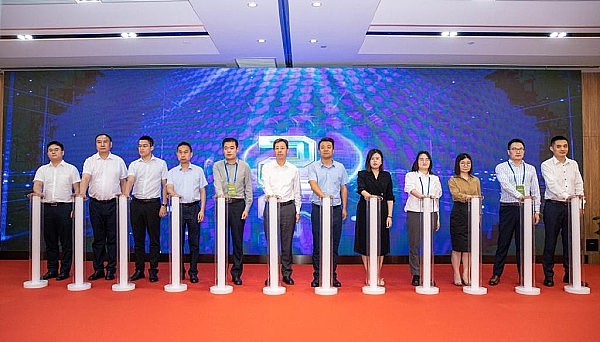 行情暴跌时，我们如何逆势狂赚8700美元？